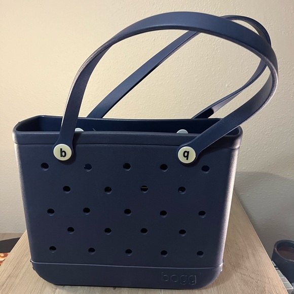 Bogg Bag Navy Blue - Picture 1 of 8